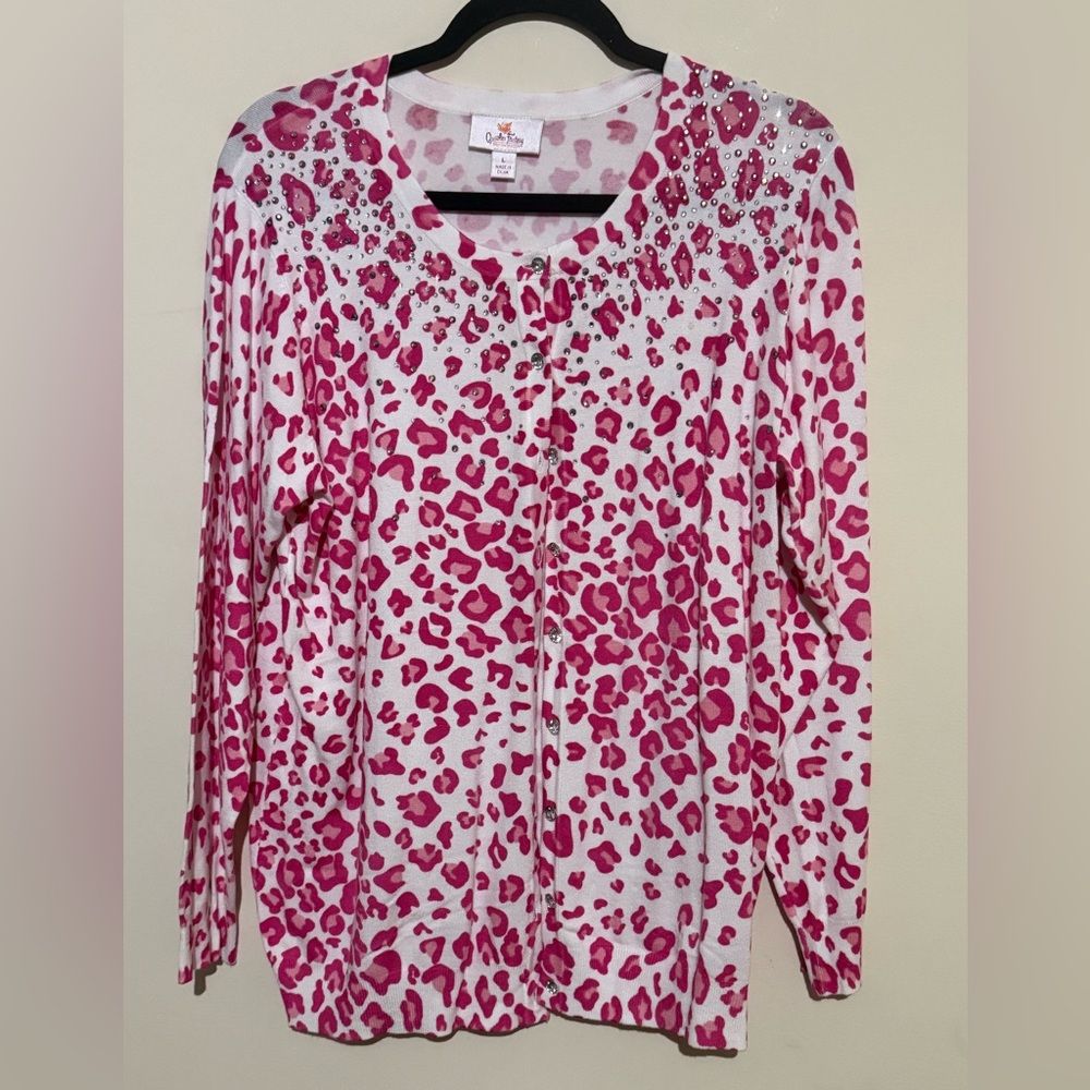 Quacker Factory Pink Leopard Print Button-Front Long Sleeve Top